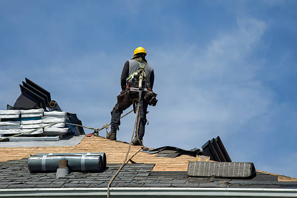 Professional Gutter Installation technician working in Martinsburg, WV